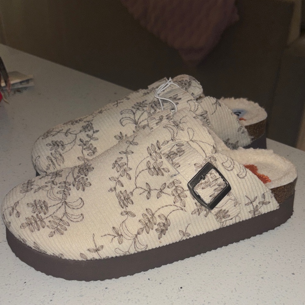 Rocket dog floral  Patterned Slip-On Clogs